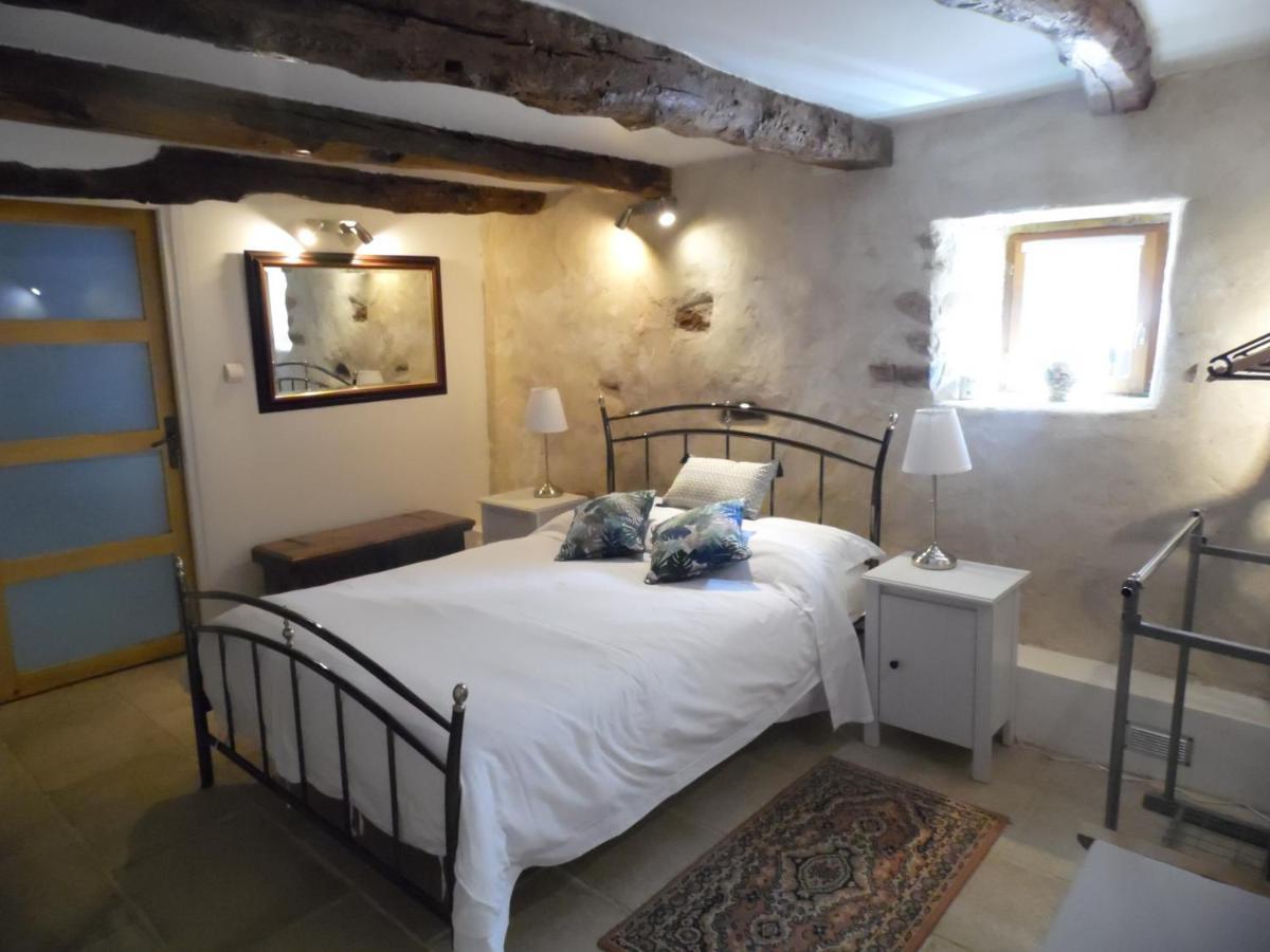 Combecave Bed & Breakfast Vabre-Tizac Exterior photo